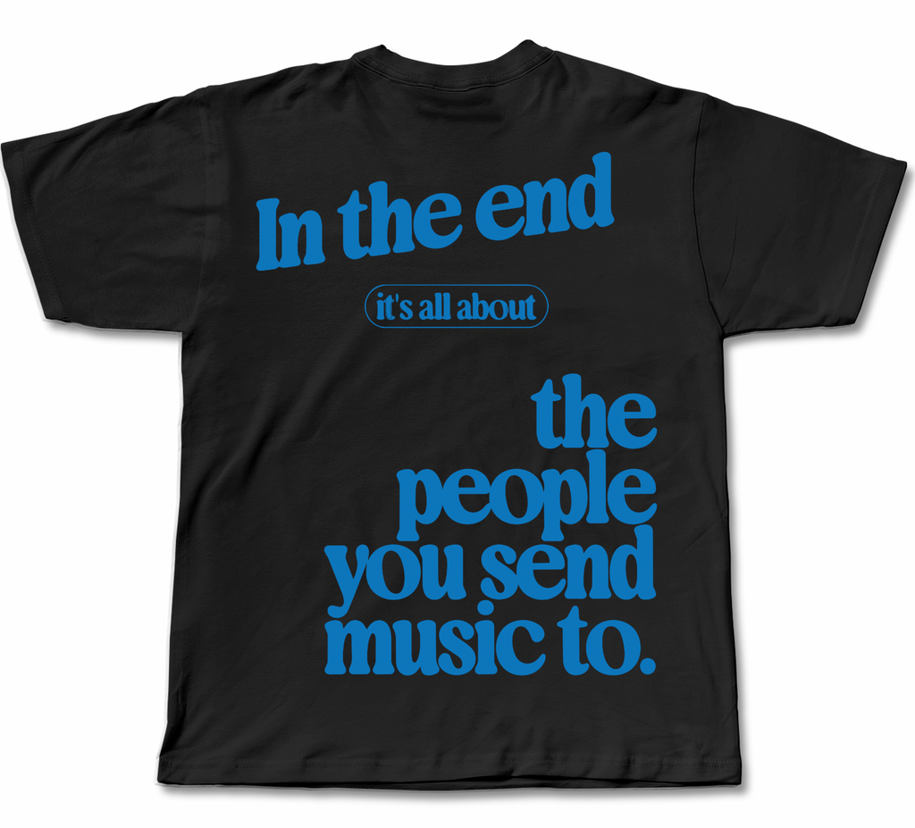 The people you send music to oversize baskılı tişört — CUCIWEAR streetwear